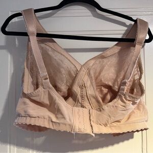 Glamorize 40J no wire Women's Cream Intimate Bra